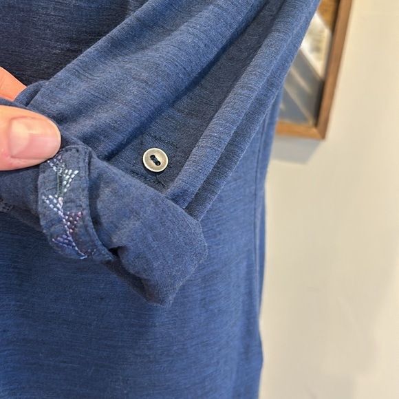 Ibex Merino Wool Long Sleeve V-Neck Top Blue Medium *As-Is* - Picture 4 of 9